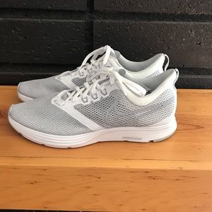 Men’s Nike ZOOM STRIKE Tennis shoe